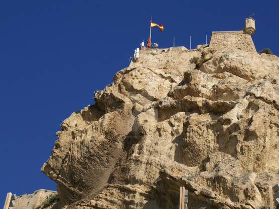 Castillo de Santa Bárbara